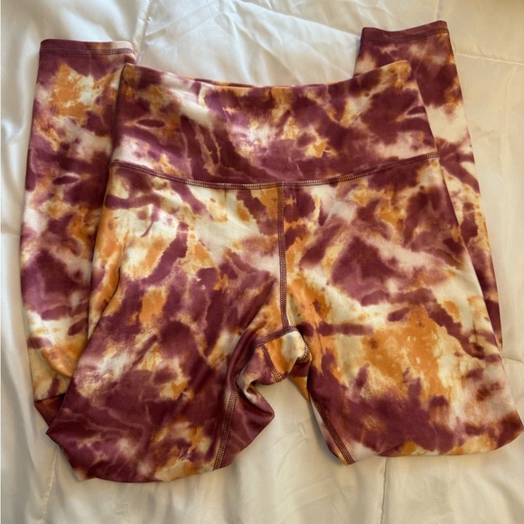 Wildfox Tie-Dye Leggings - Purple and Orange Size Small - Picture 4 of 5
